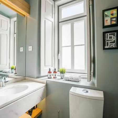 Alfama Luxury Lofts 4* ליסבון